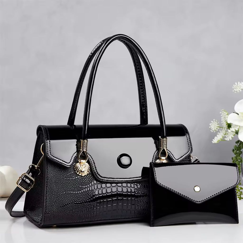 Jacē Luxury Crimson Gloss Tote