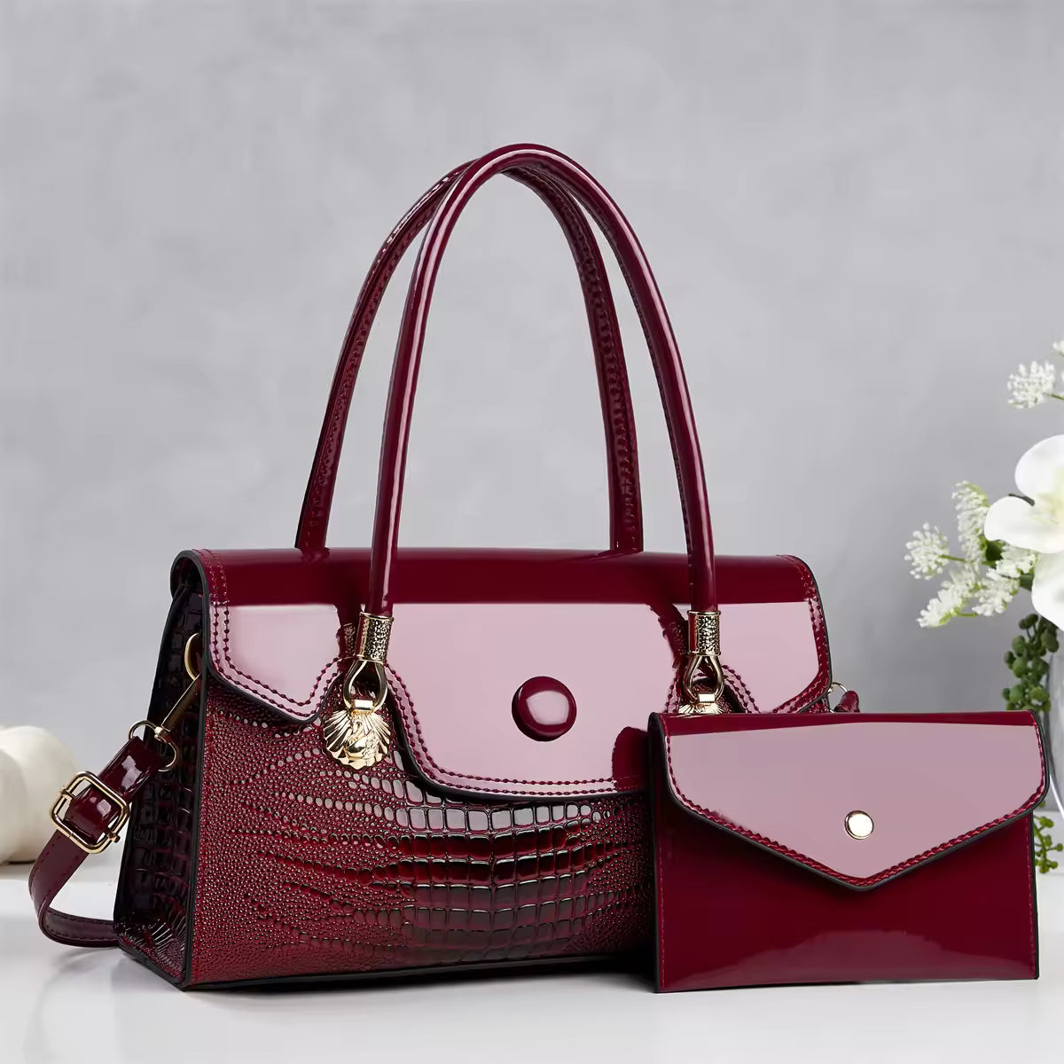 Jacē Luxury Crimson Gloss Tote